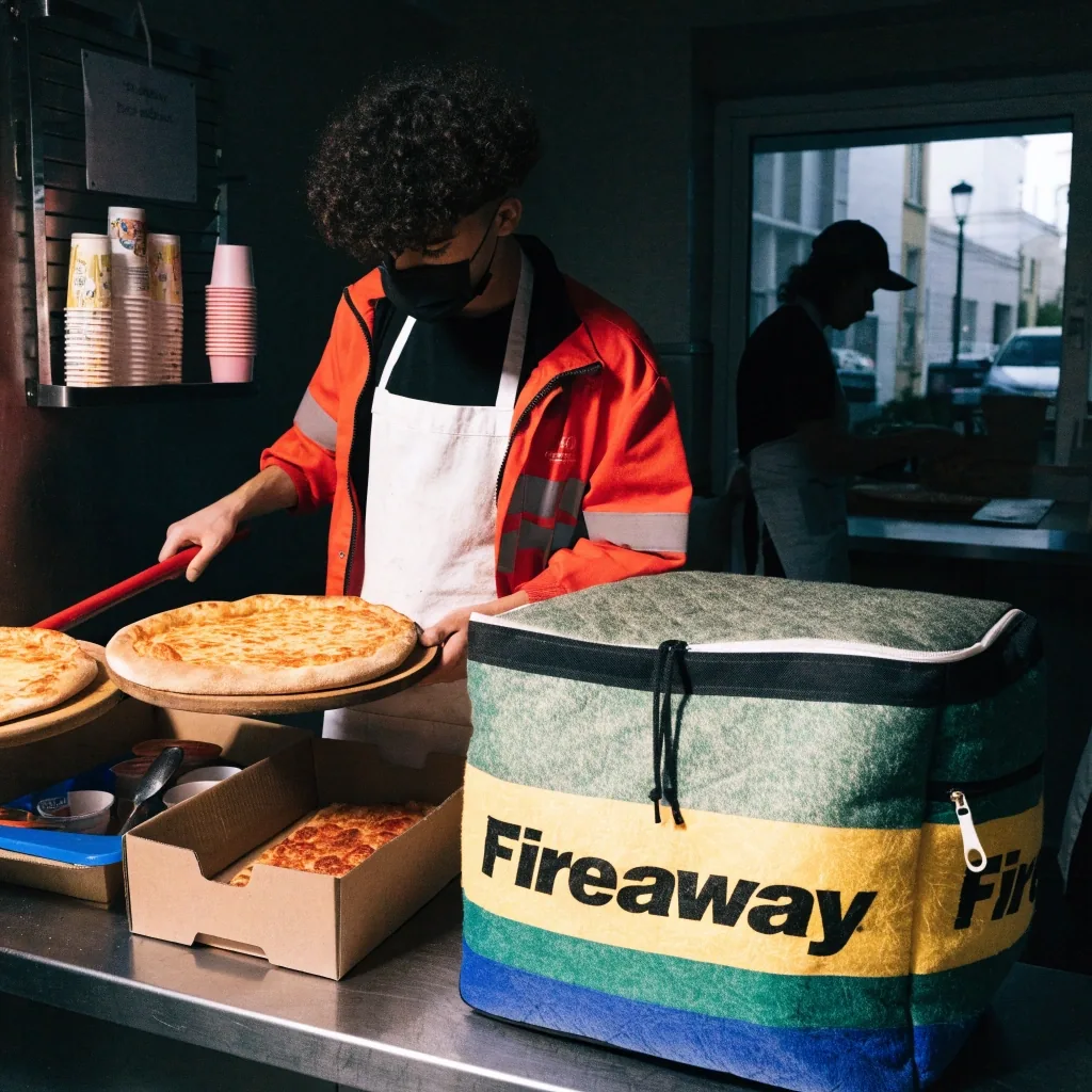Sides served alongside pizza for a shared order